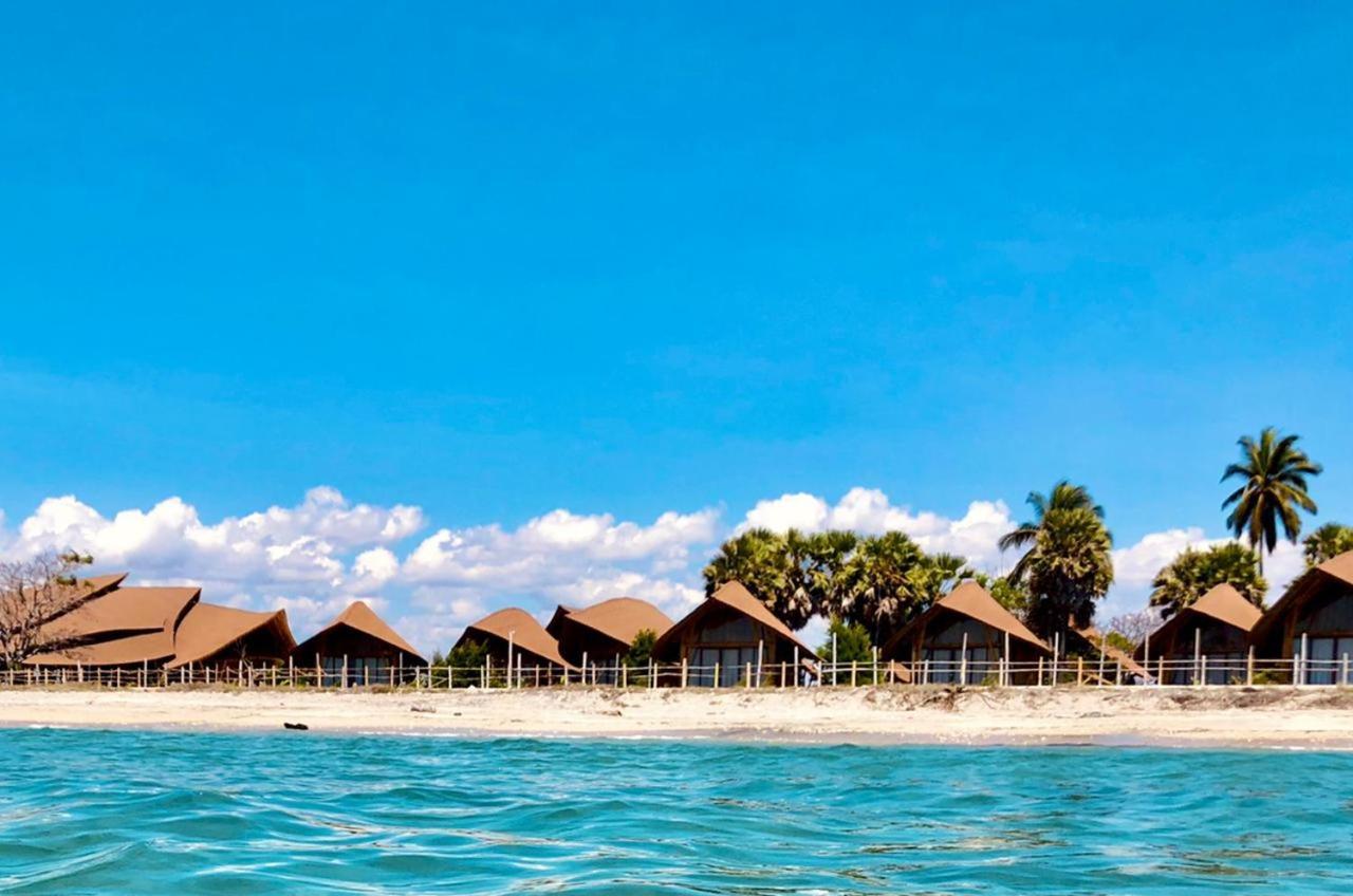 Tanoma Sumba Hotel Maujawa Ngoại thất bức ảnh